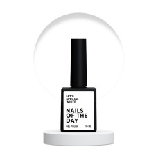 NAILSOFTHEDAY Let’s special white