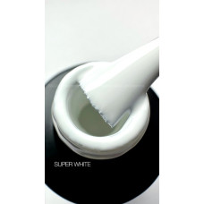 Saga Super White